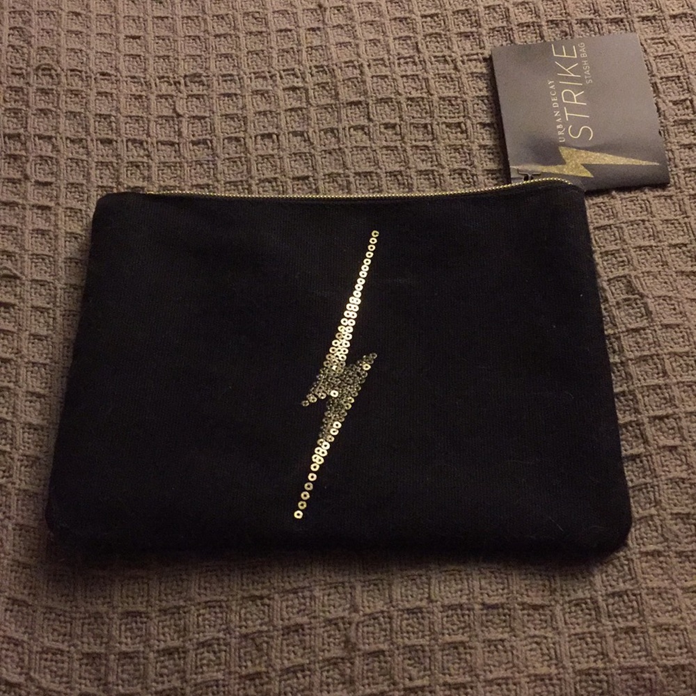 Urban Decay Strike Stash Bag